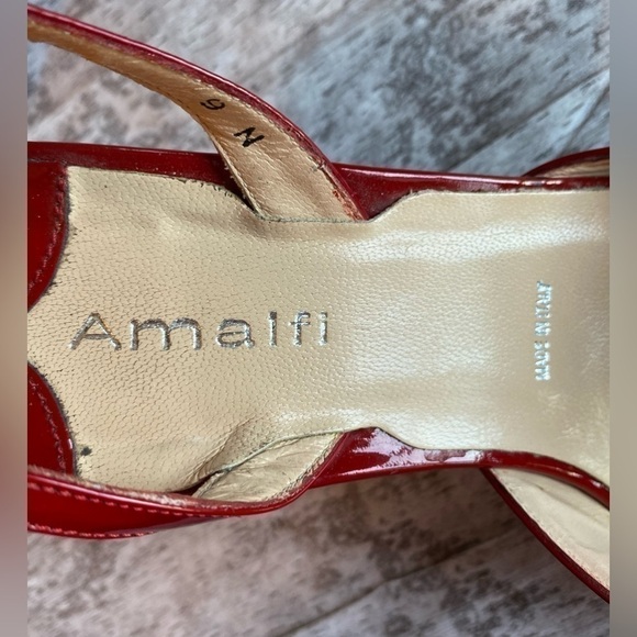 Amalfi (Italy) Red Patent Leather Black Bow Stiletto Slingback Heels 9 Narrow - Picture 9 of 9